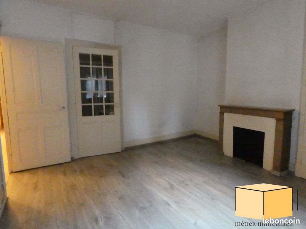 Appartement à louer, 66m², Belley