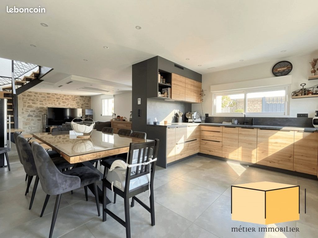 Maison à vendre, 167m², Belley