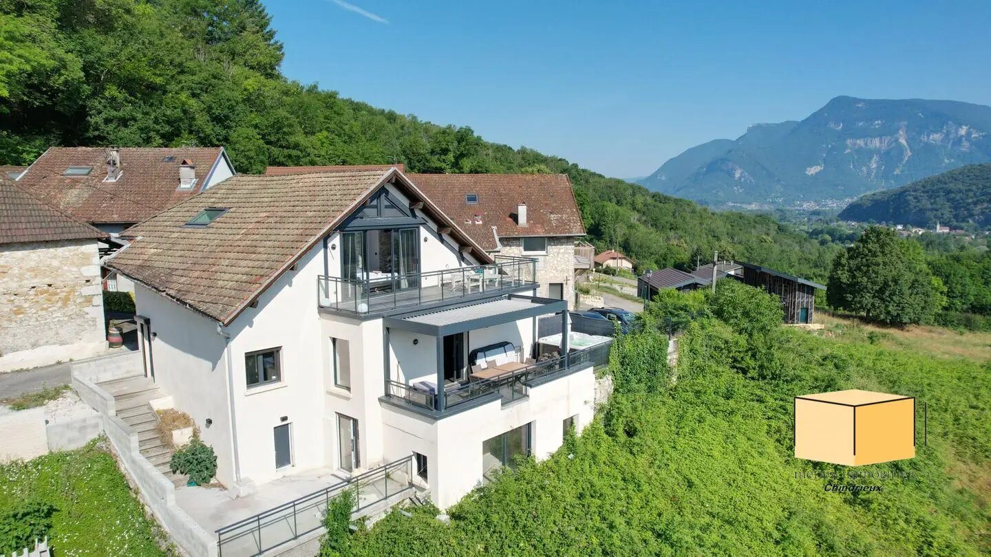 Maison à vendre, 125m², Ruffieux