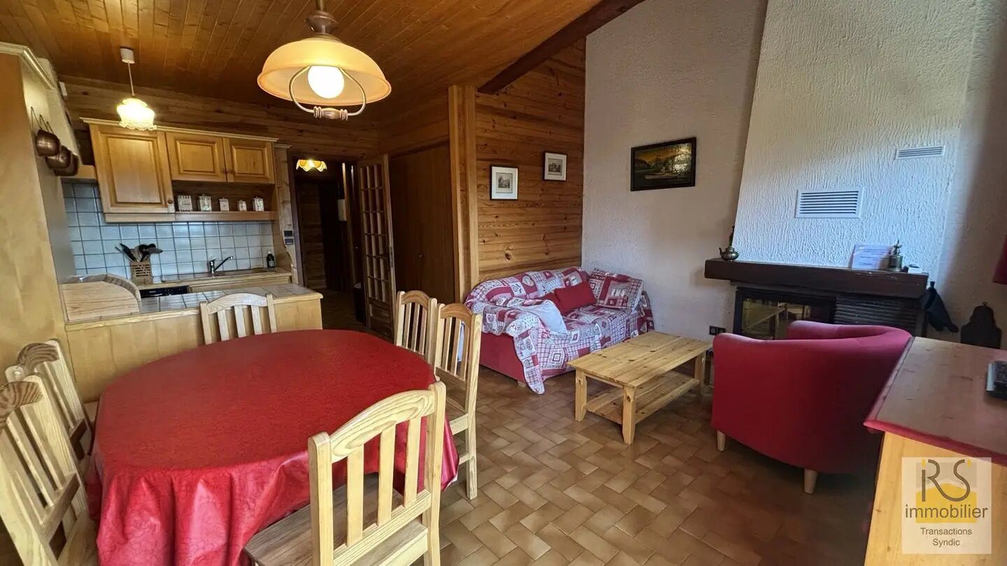 Appartement à vendre, 76m², Arâches-la-Frasse (Les Carroz d'Arâches)