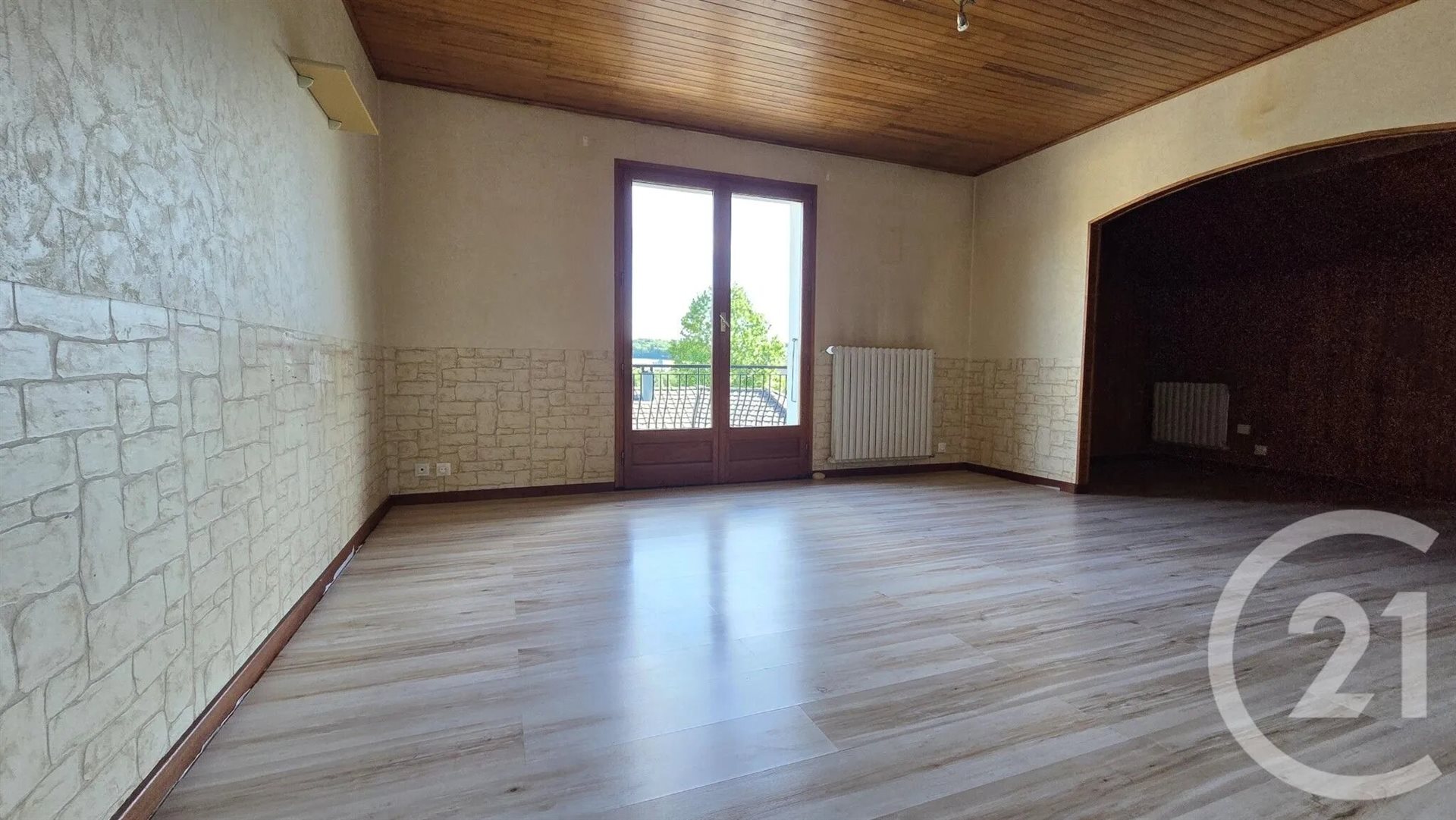 Appartement à louer, 82m², Sillingy