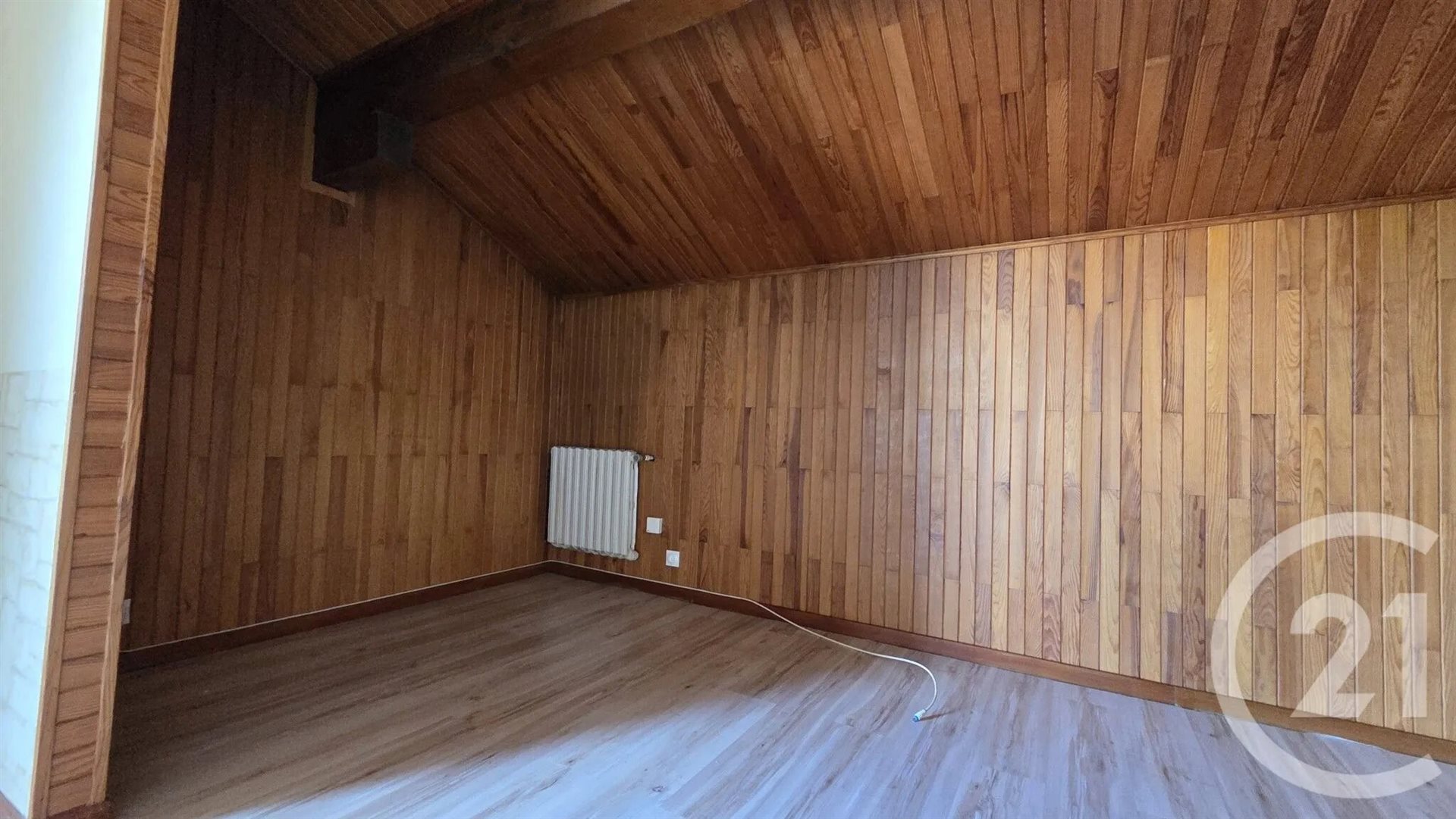 Appartement à louer, 82m², Sillingy