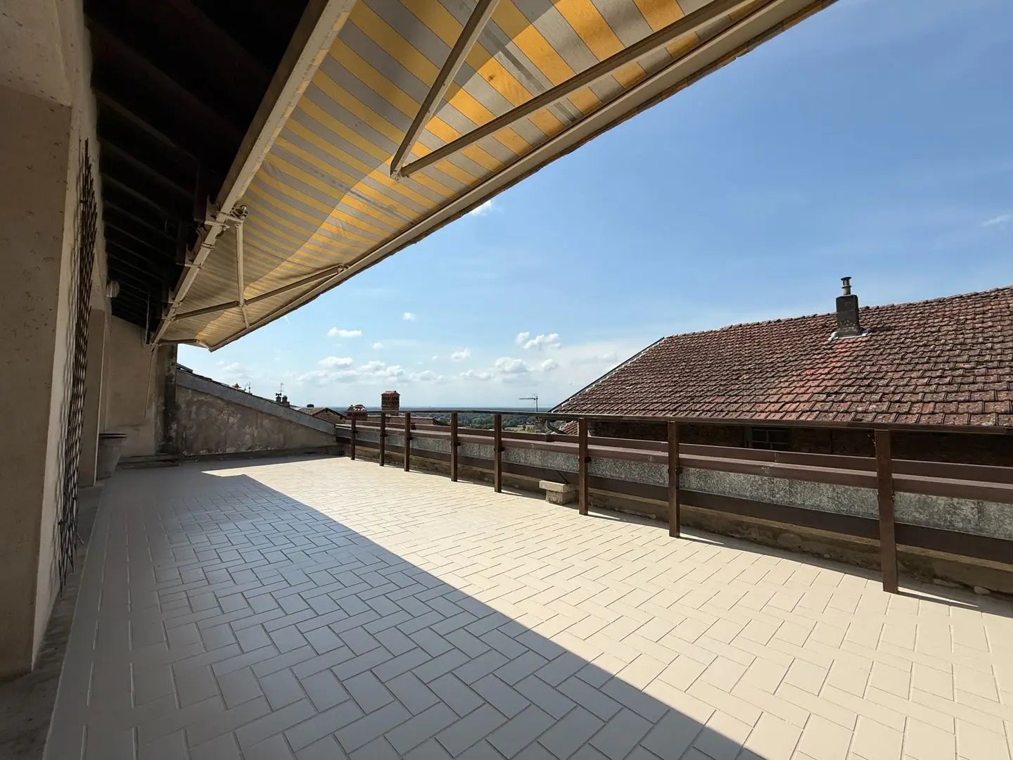 Maison à louer, 250m², Meillonnas