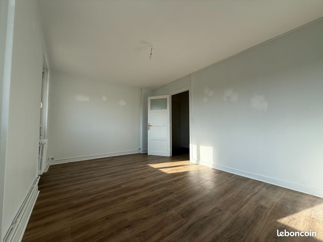 Appartement à louer, 57m², Pont-d'Ain