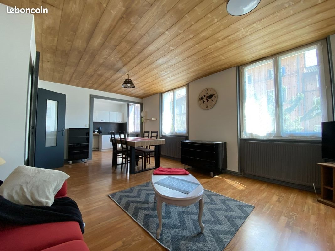 Appartement à louer, 69m², Pont-d'Ain