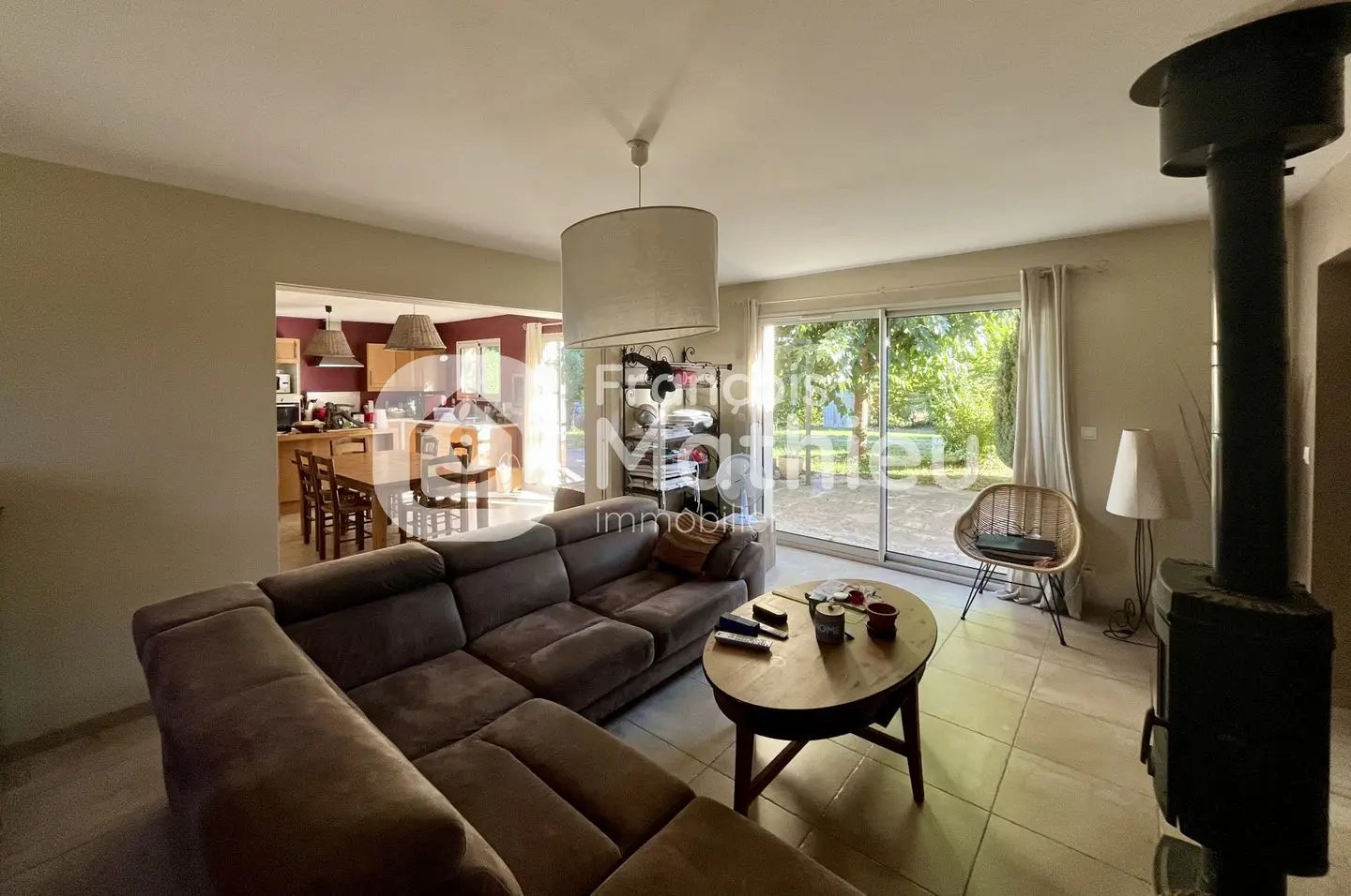 Maison à vendre, 141m², Montracol