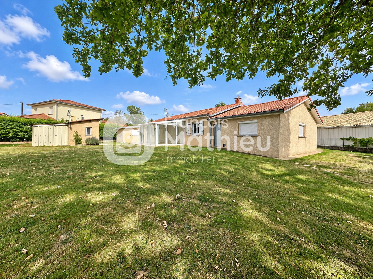 Maison à louer, 100m², Marlieux