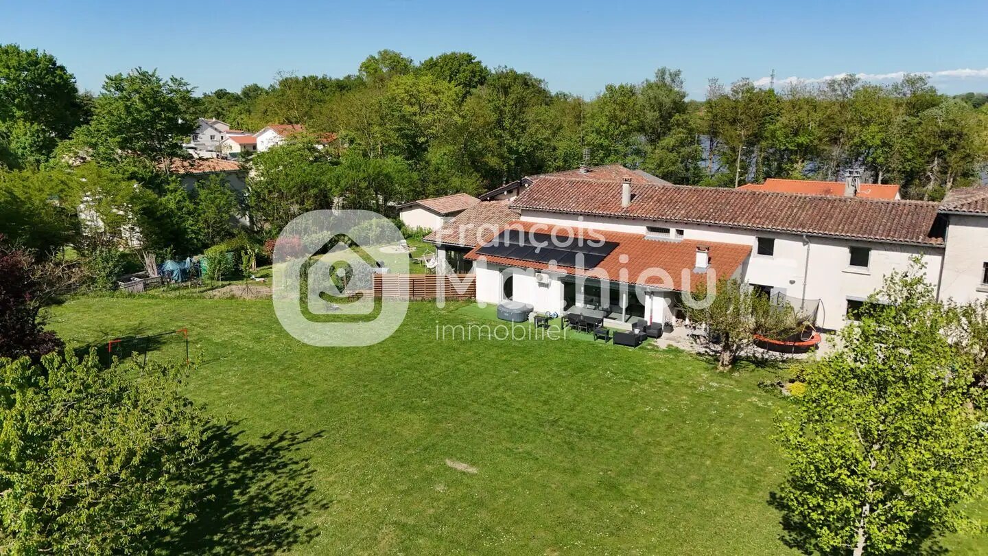 Maison à vendre, 273m², Villars-les-Dombes