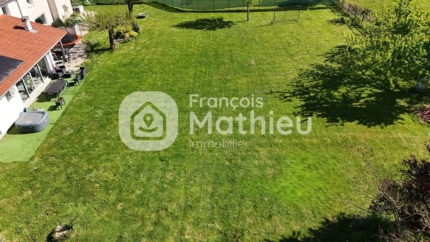 Maison à vendre, 273m², Villars-les-Dombes