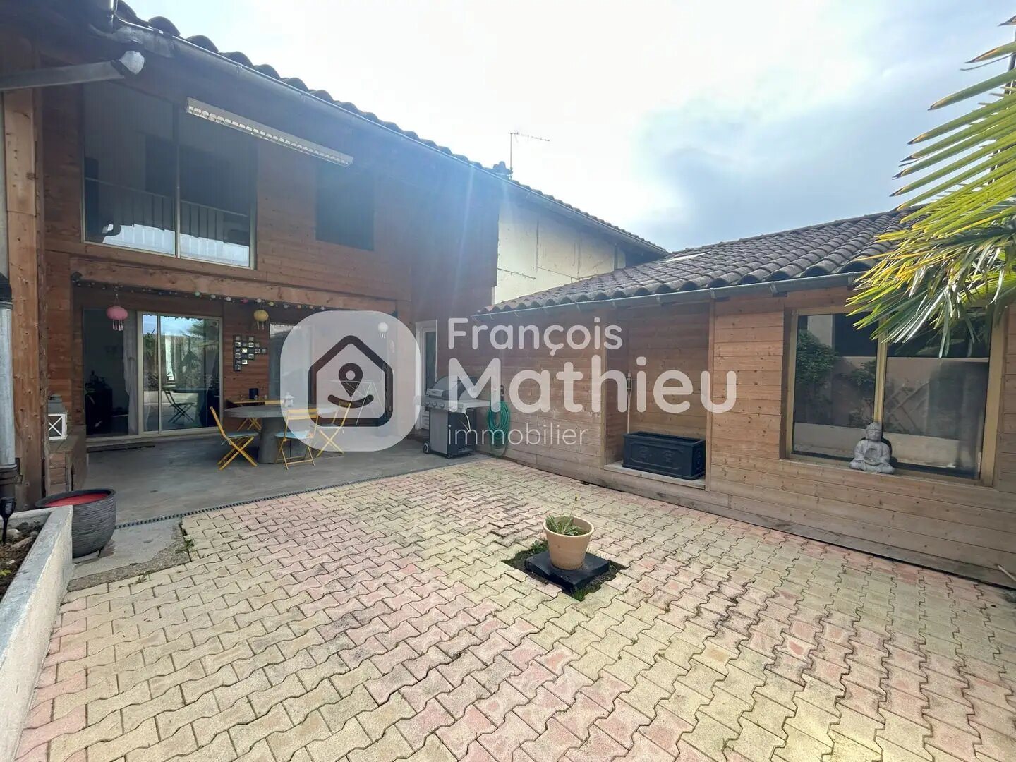 Maison à vendre, 248m², Vonnas