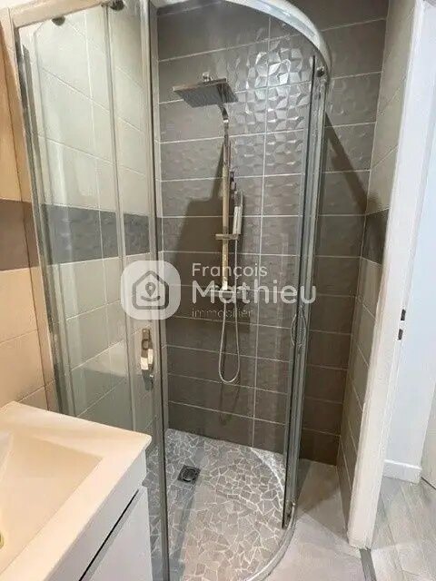 Appartement à vendre, 28m², Villars-les-Dombes