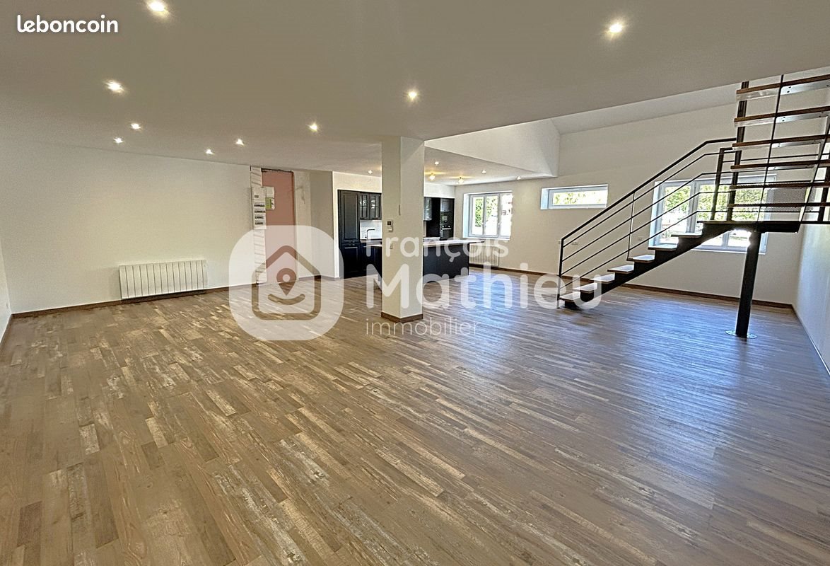 Appartement à vendre, 196m², Châtillon-sur-Chalaronne