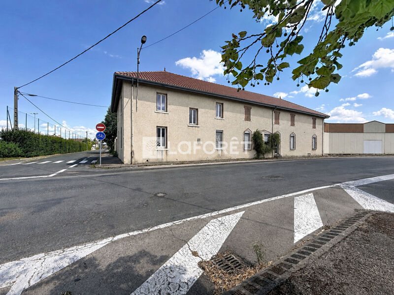 Maison à vendre, 560m², Montrevel-en-Bresse