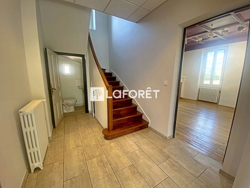 Maison à vendre, 560m², Montrevel-en-Bresse