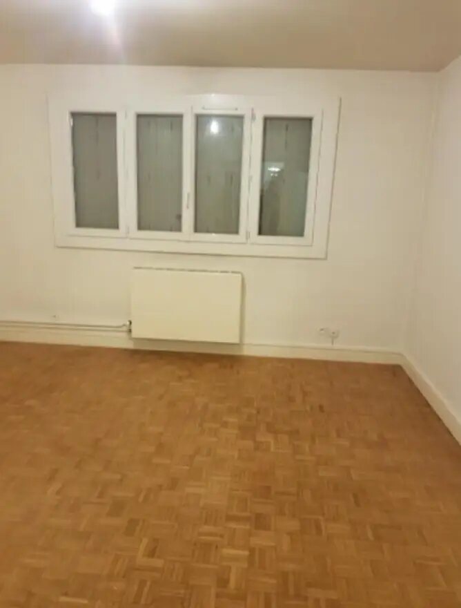 Appartement à louer, 67m², Lyon 8ème