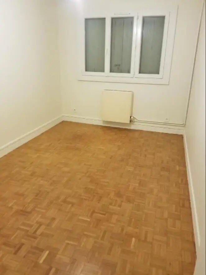 Appartement à louer, 67m², Lyon 8ème