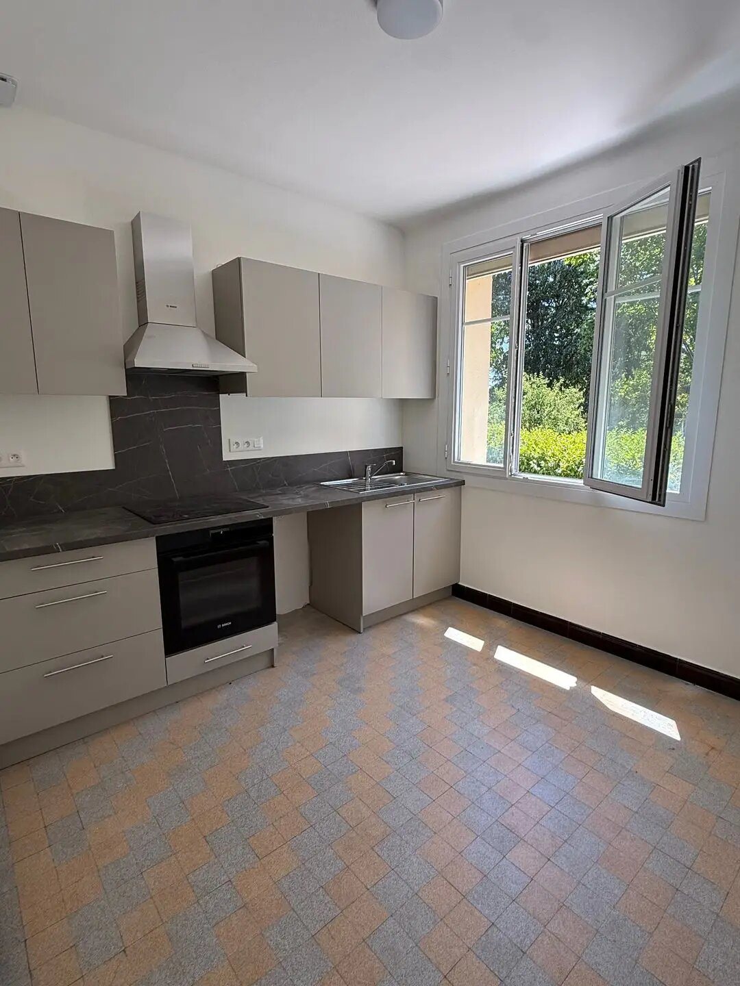 Maison à louer, 122m², Tassin-la-Demi-Lune