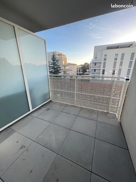 Appartement à louer, 40m², Décines-Charpieu