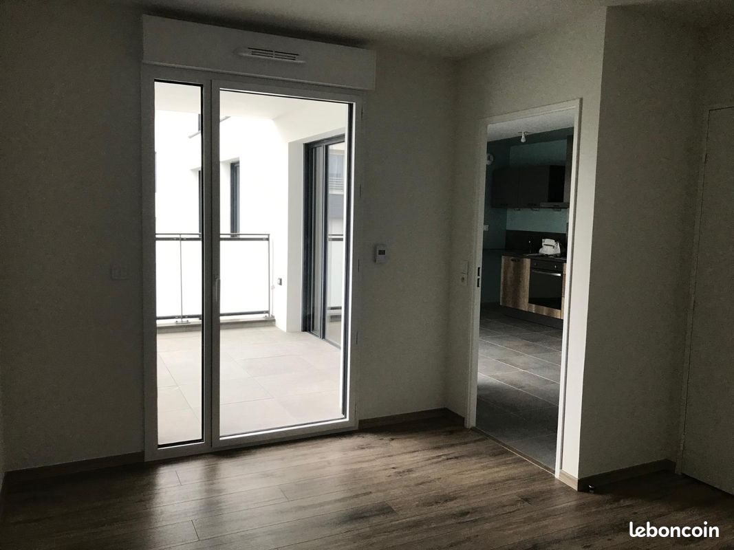 Appartement à louer, 39m², Décines-Charpieu