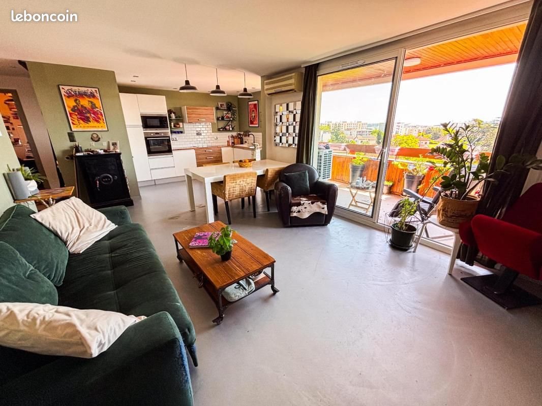 Appartement à louer, 56m², Décines-Charpieu