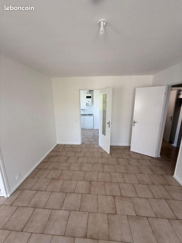 Appartement à louer, 65m², Décines-Charpieu