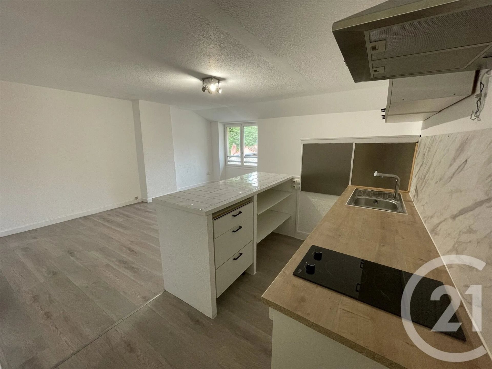 Appartement à louer, 59m², Saint-Péray
