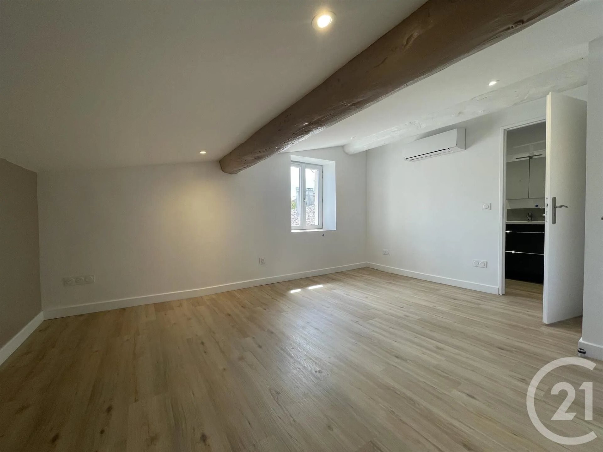 Appartement à louer, 58m², Valence