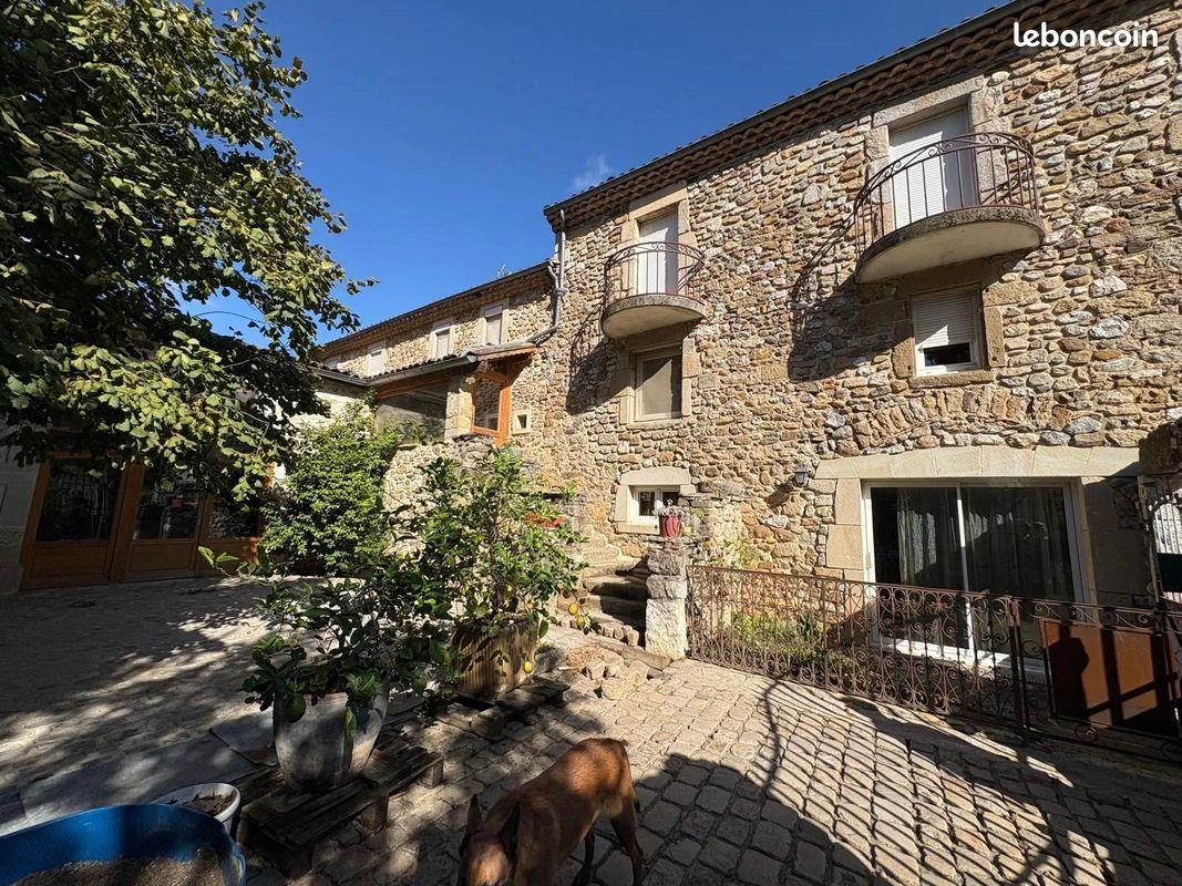 Maison à vendre, 324m², Toulaud
