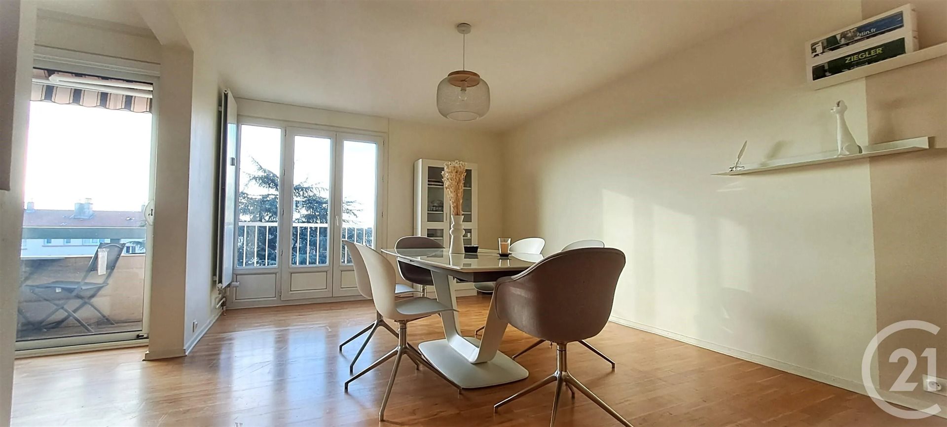 Appartement à louer, 82m², Bourg-lès-Valence