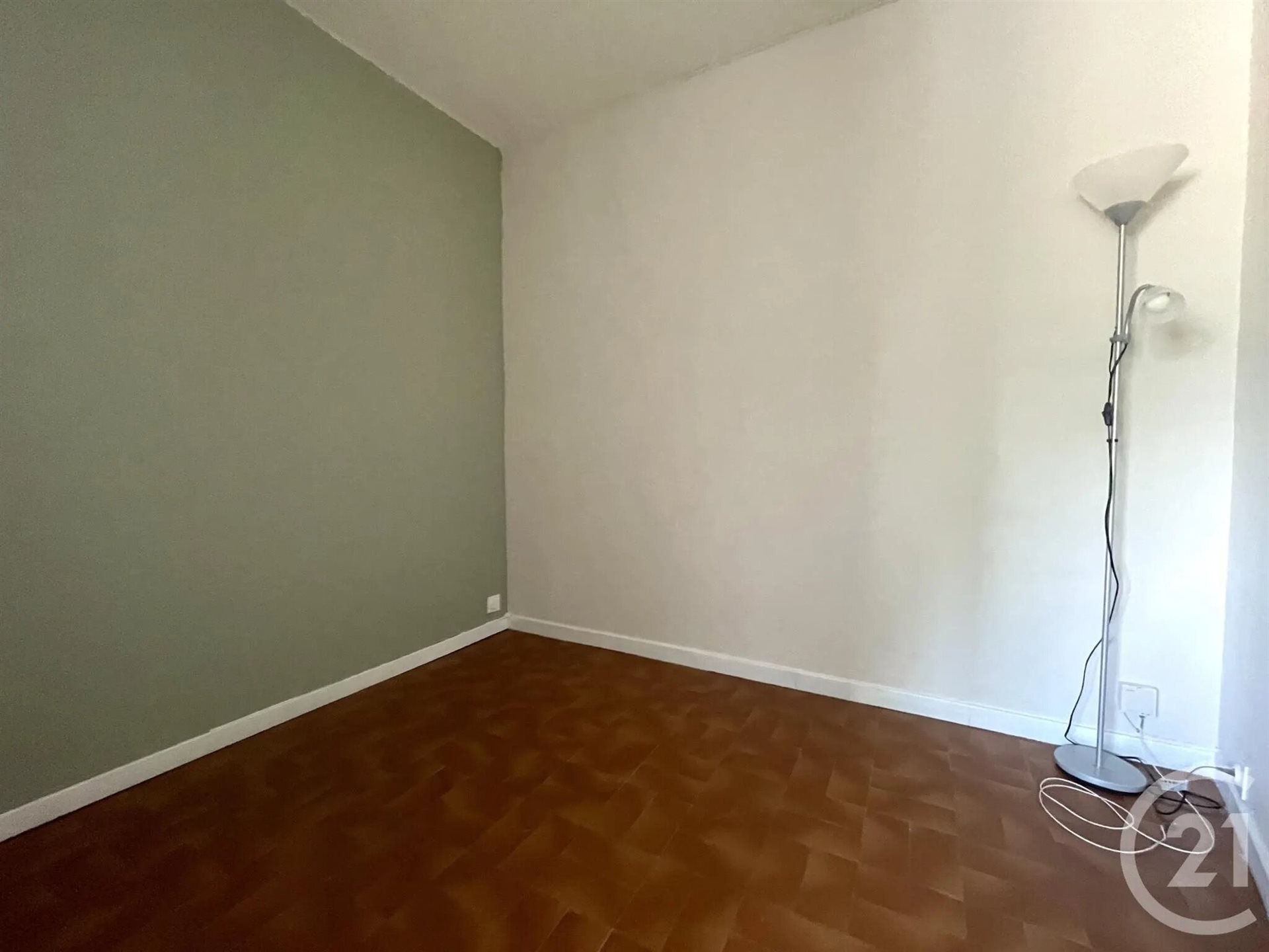 Appartement à louer, 27m², Valence