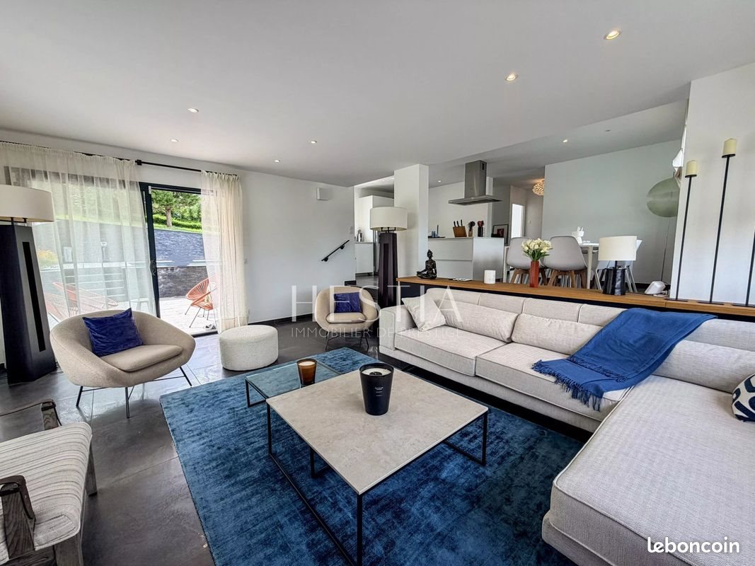 Maison à vendre, 155m², Reignier-Esery