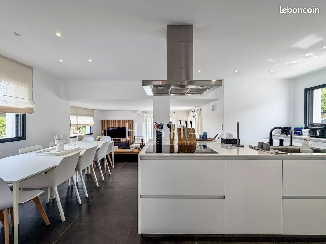 Maison à vendre, 155m², Reignier-Esery