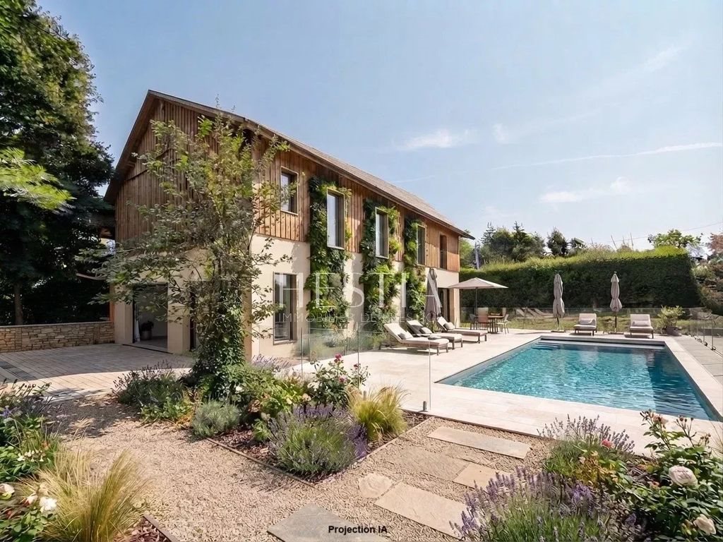 Maison à vendre, 318m², La Roche-sur-Foron