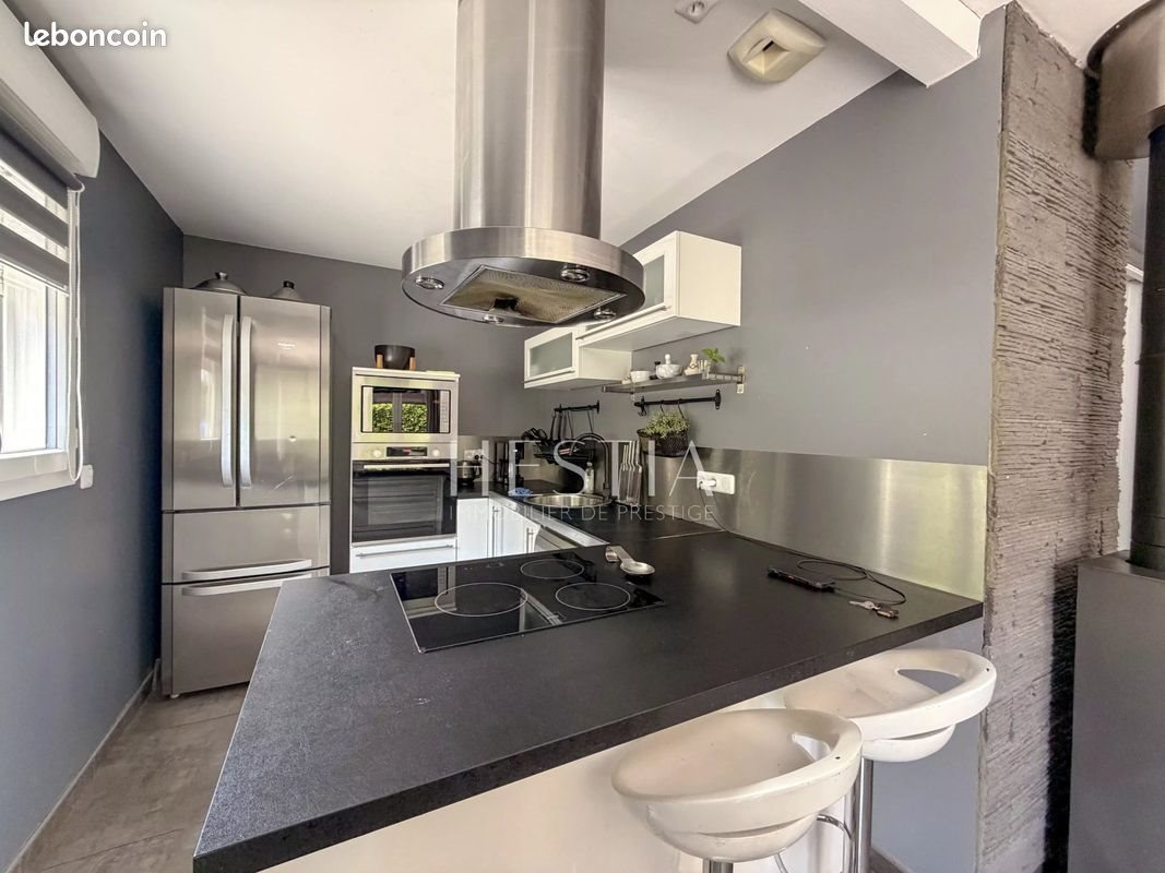 Maison à vendre, 126m², Poisy
