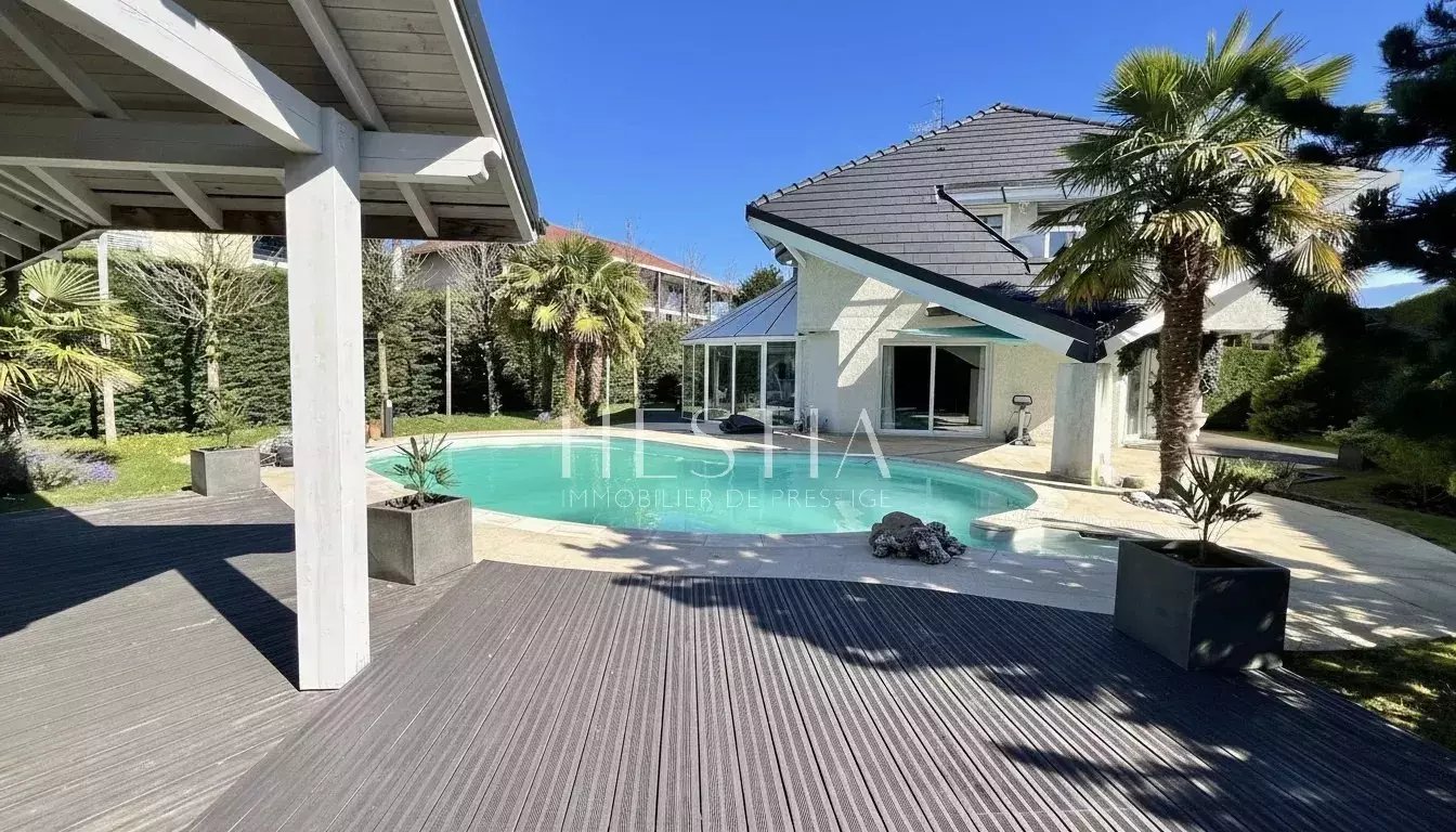 Maison à vendre, 221m², Arthaz-Pont-Notre-Dame