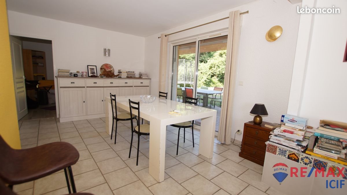 Maison à vendre, 155m², Meyrié