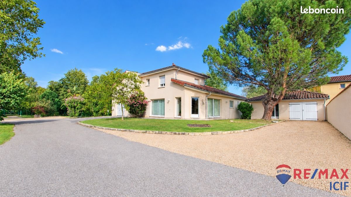 Maison à vendre, 160m², La Verpillière