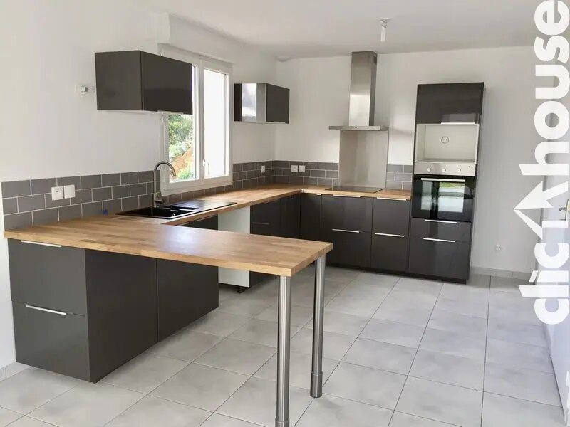Maison à vendre, 124m², Carpiquet