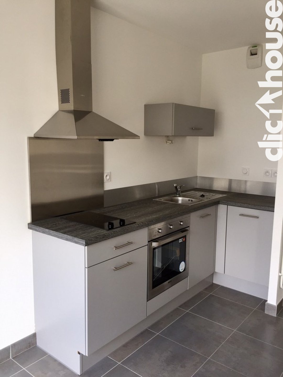 Appartement à louer, 2m², Caen