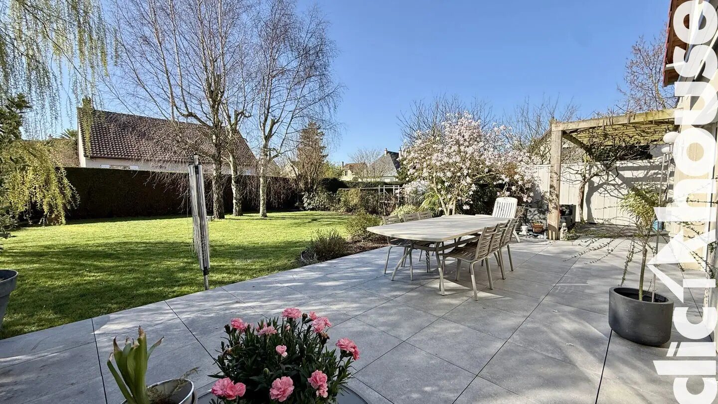 Maison à vendre, 166m², Castine-en-Plaine