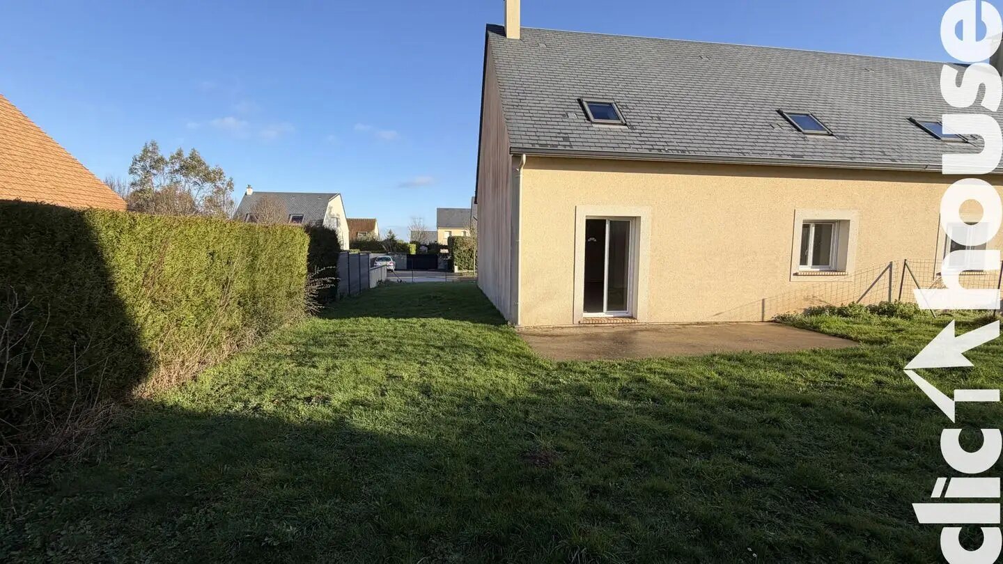 Maison à vendre, 122m², Castine-en-Plaine