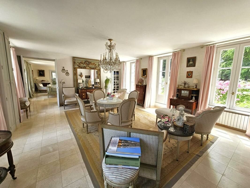 Maison à vendre, 350m², Caen