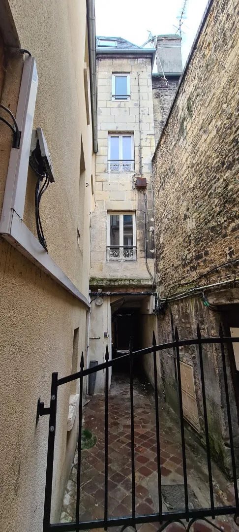 Appartement à vendre, 755m², Caen