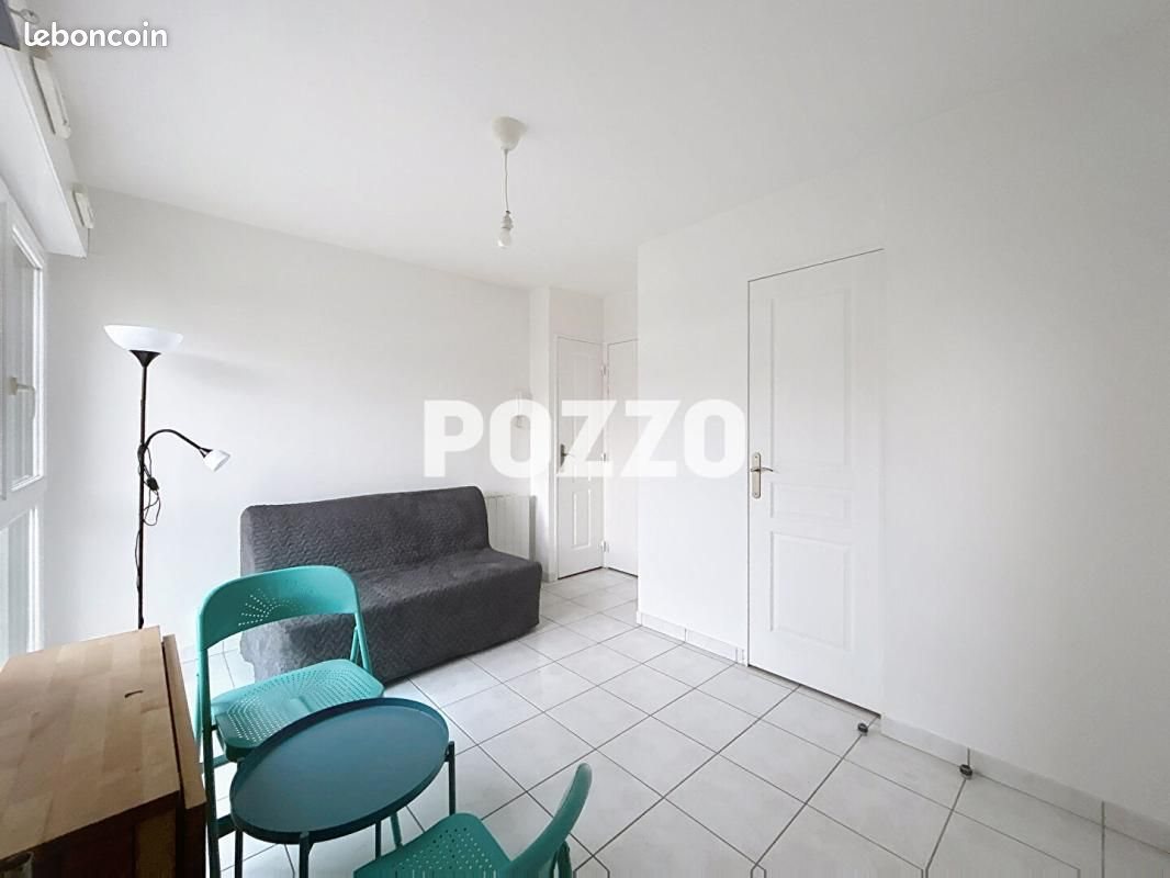 Appartement à louer, 17m², Caen