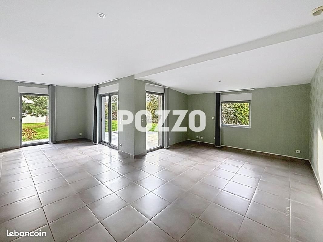 Maison à vendre, 142m², Bénouville