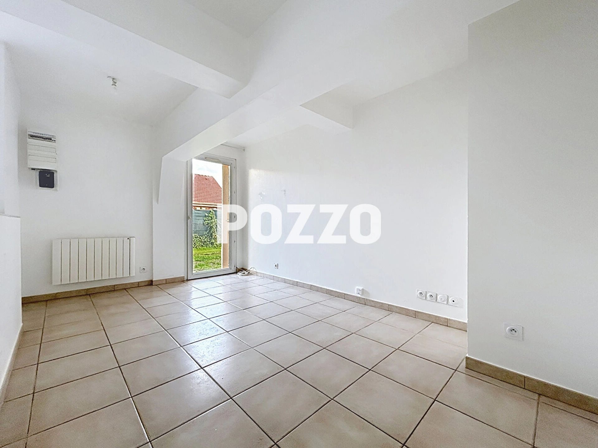 Appartement à louer, 41m², Castine-en-Plaine