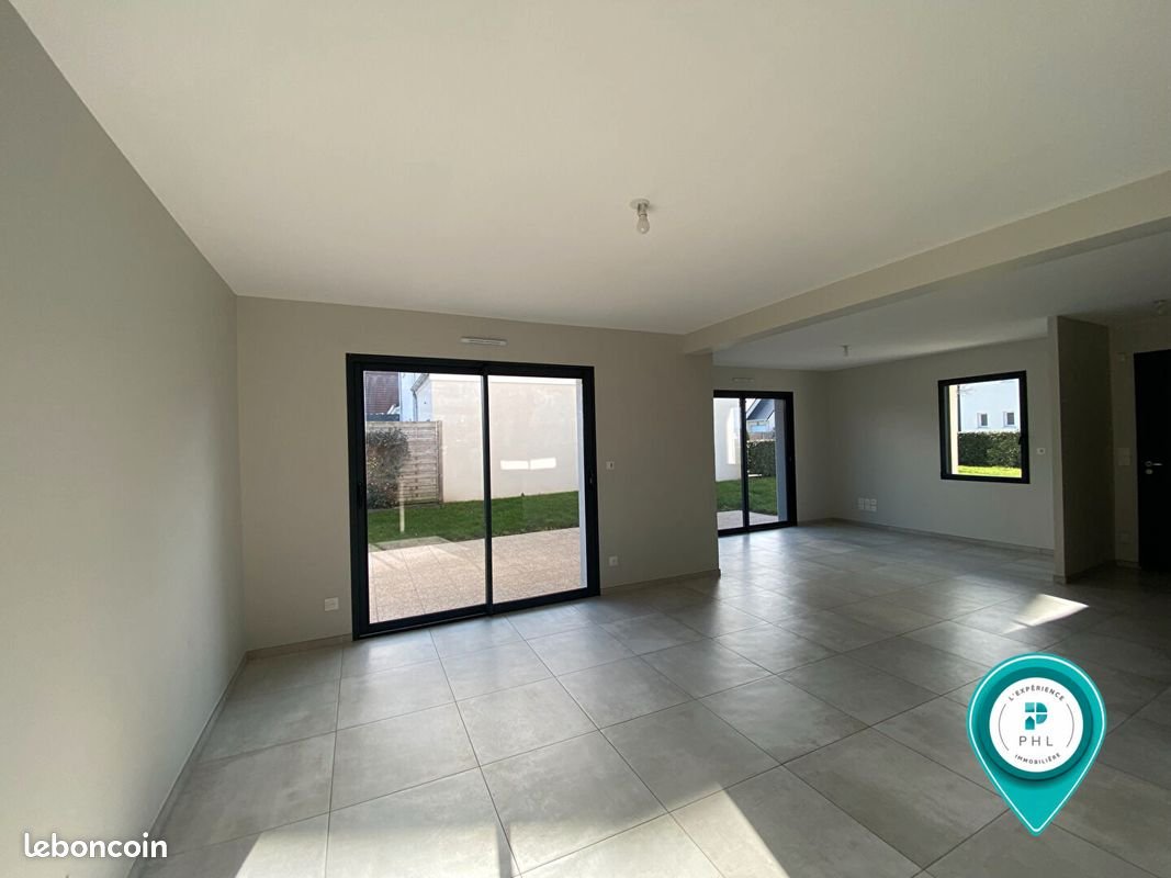 Maison à louer, 123m², Merville-Franceville-Plage