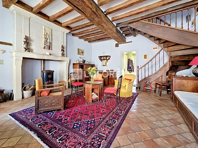 Maison à vendre, 323m², Feneu