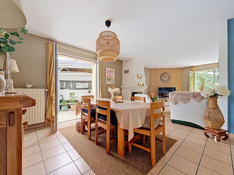 Maison à vendre, 136m², Verrie