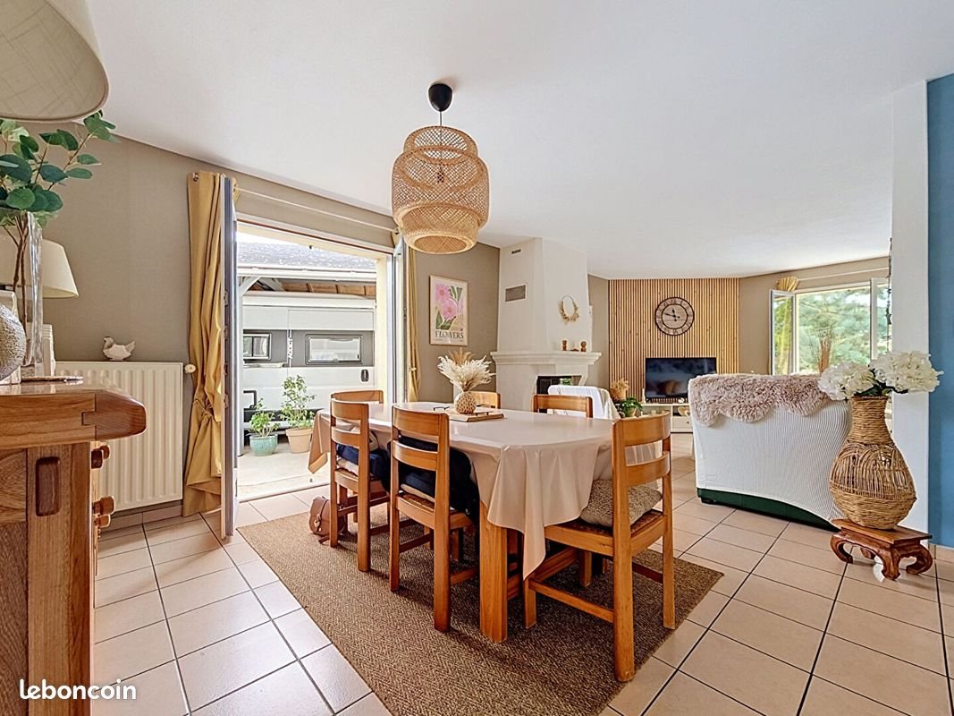 Maison à vendre, 136m², Pellouailles-les-Vignes
